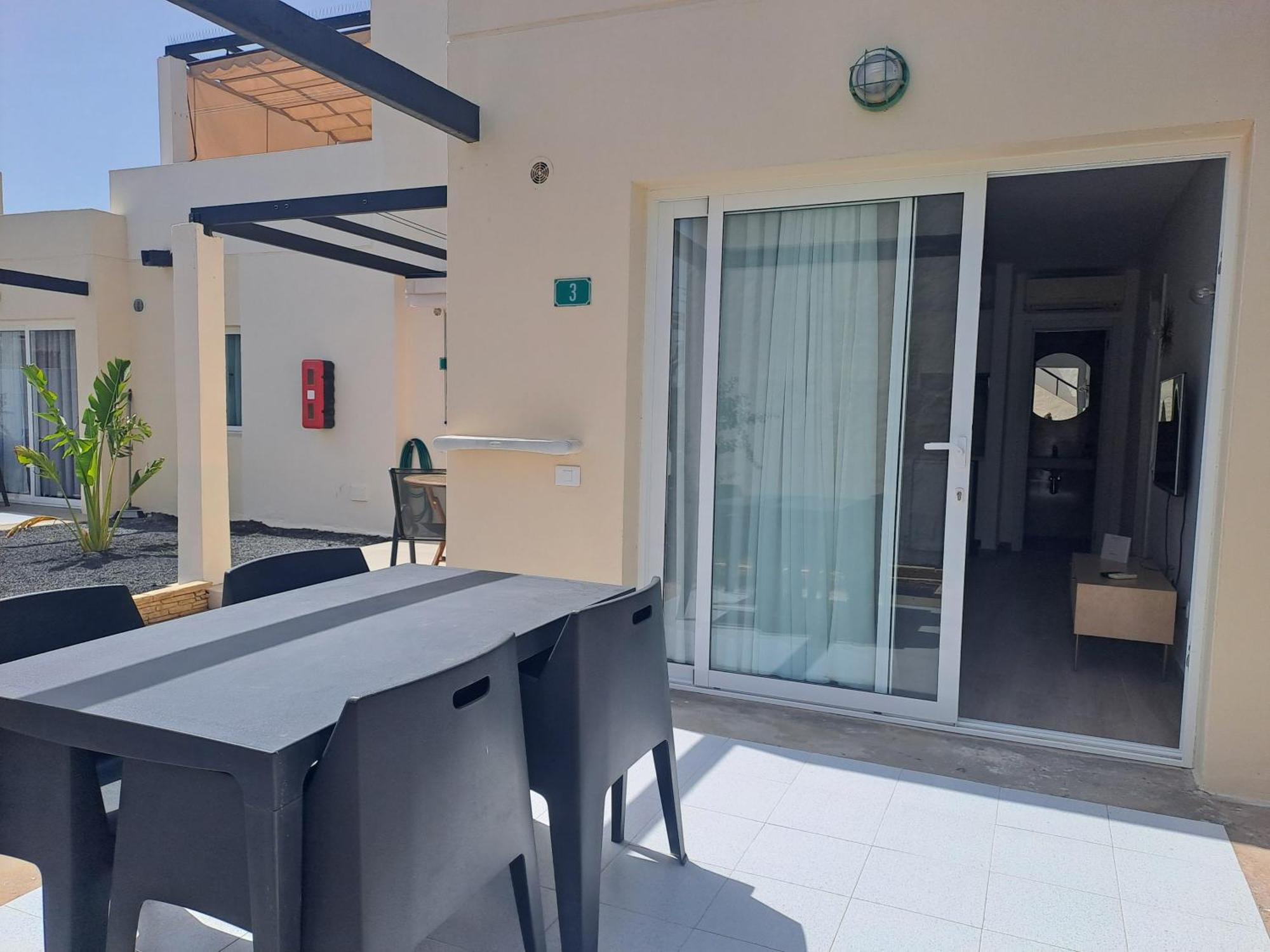 Homeforguest Apartamento 13 Con Terraza Y Piscina En Корралехо Екстер'єр фото